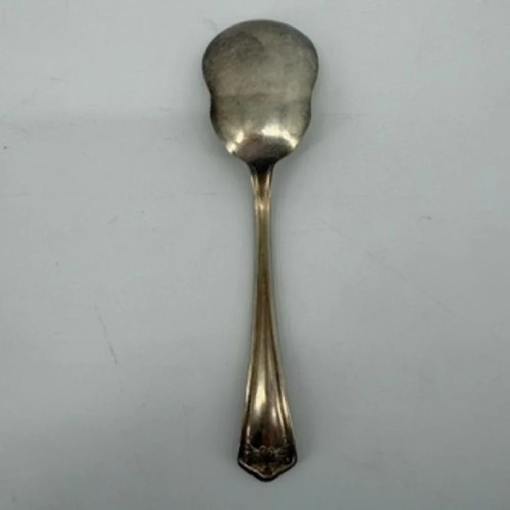 Wm. Rogers & Son vintage silverplate